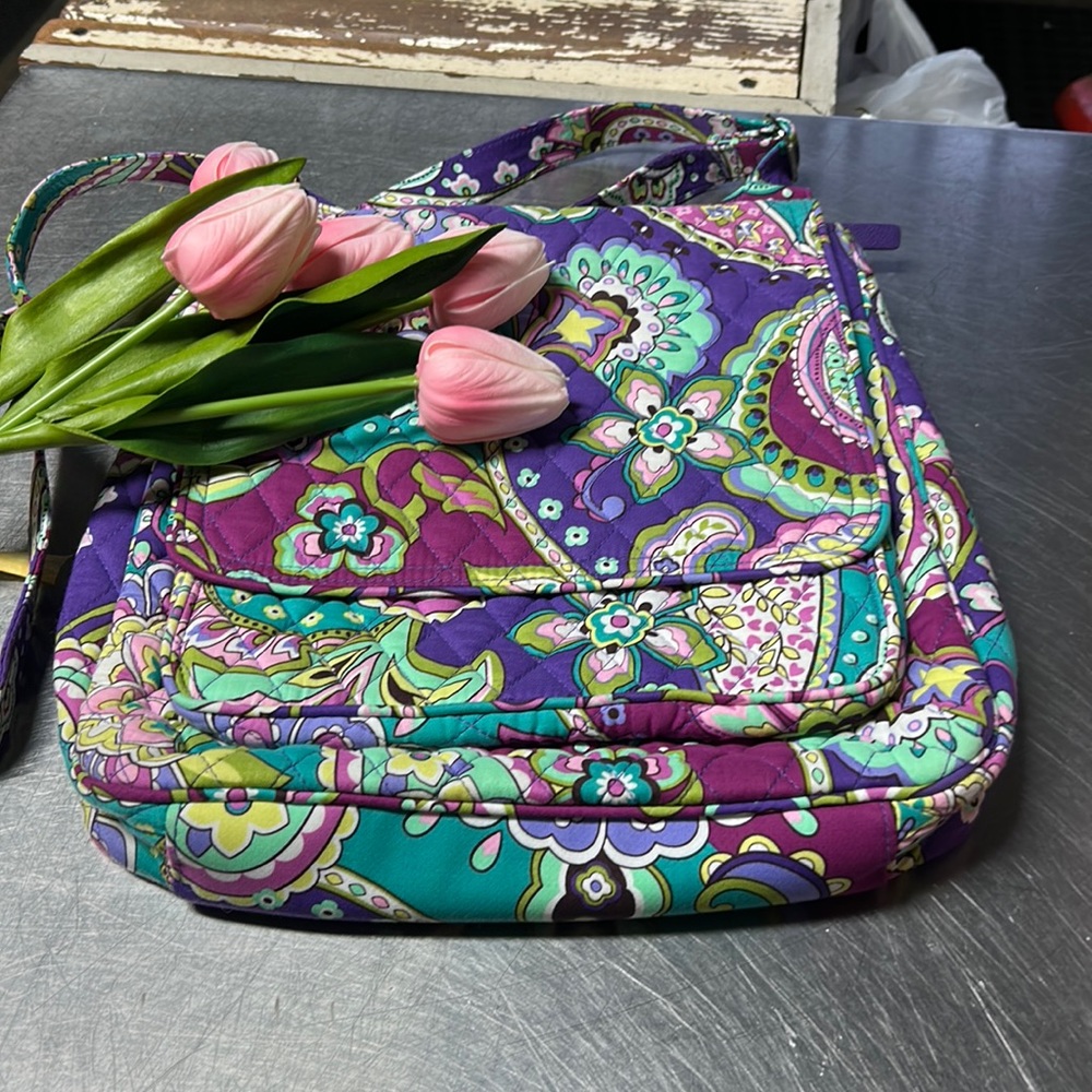NWOT Vera Bradley messenger bag in Heather fabric -retired